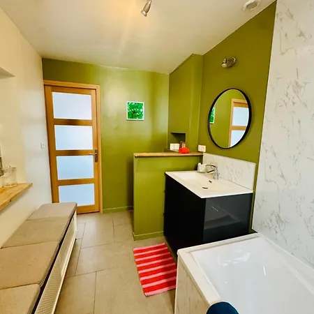 Nyaraló Groovy House - 10 Min From Lille *